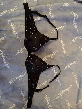 PINK Victoria's Secret Black Bra with White Heart & Pink Script